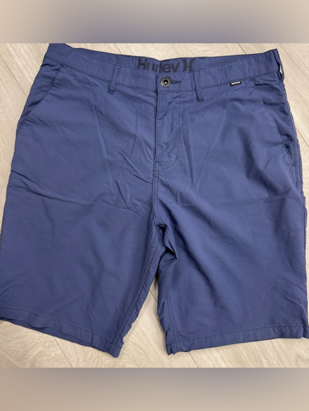 Hurley Navy Casual Shorts Men’s Size 32 Flat Front Everyday Summer Shorts